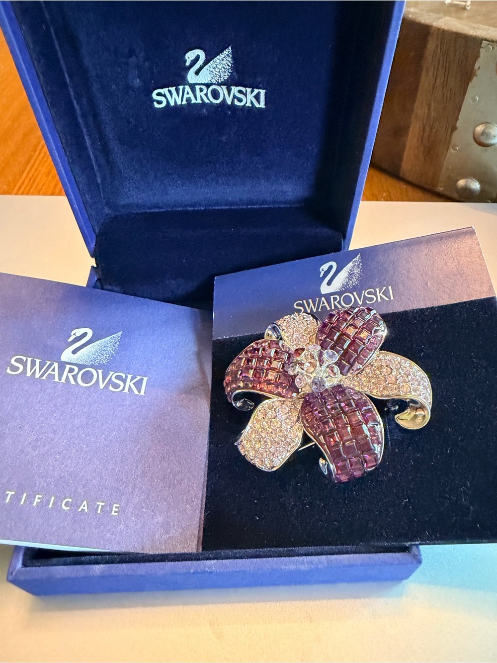 Swarovski Purple and Clear Crystal Floral Brooch - Picture 3 of 4